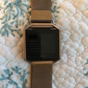 Fitbit Blaze with rose gold band